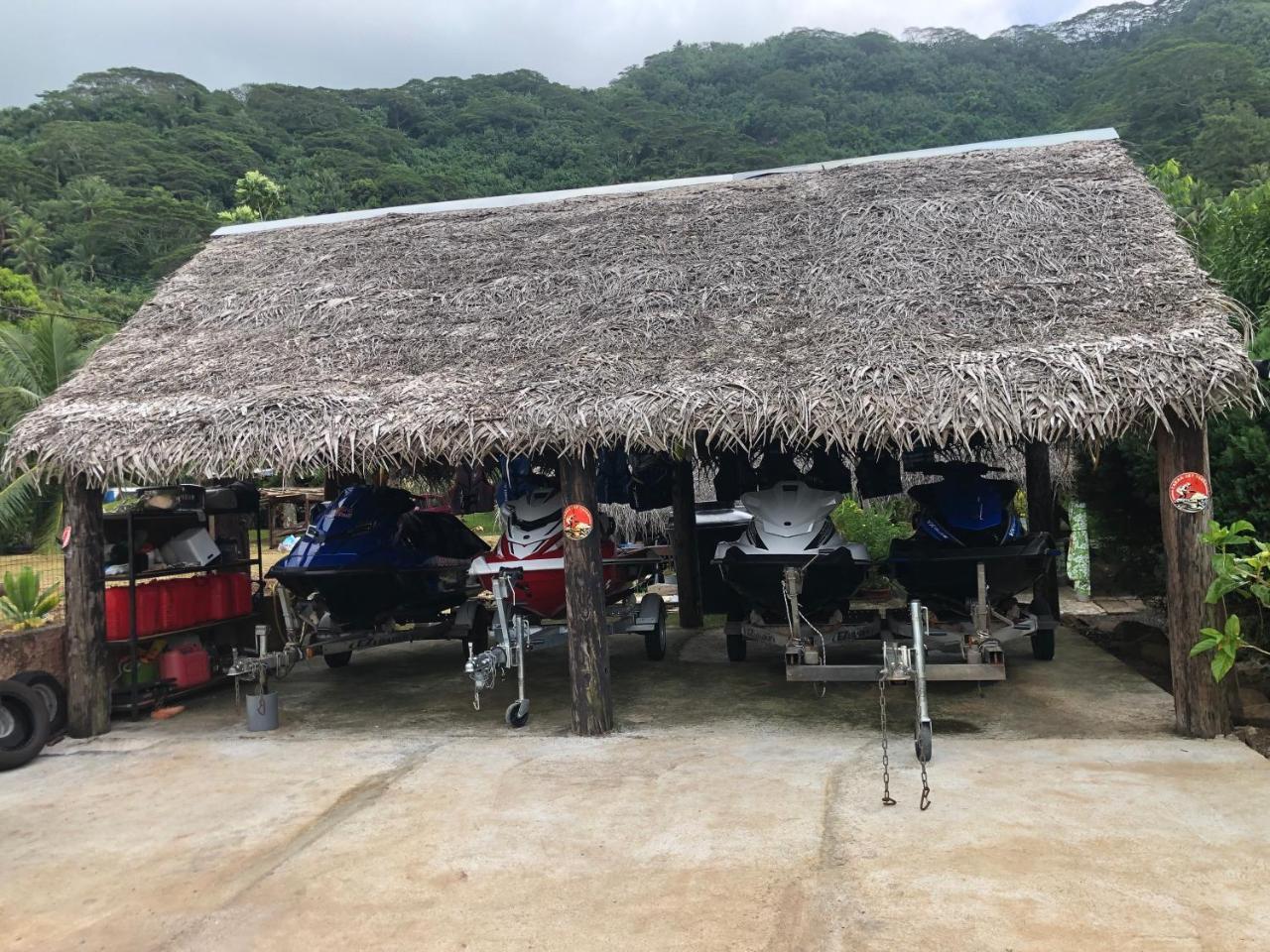 Pension Hibiscus Tahaa Uturoa Exteriér fotografie